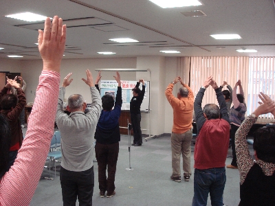 �ʐ^�F���[�j���O�X�g���b�`