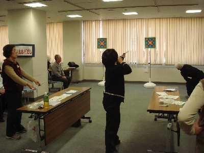 �ʐ^�F�`�[���΍R��Ō��N��������y����