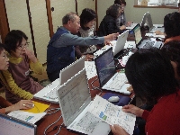 �ʐ^�F��Q��ځu�C���^�[�l�b�g���y�������I���[���̑̌����I�v