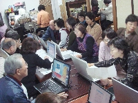 �ʐ^�F�p�\�R���Ő^�����y�����ЂƂƂ�