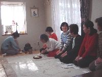 �ʐ^�F�Ί炪���ӂ�镁�i���̂�����