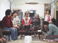 �ʐ^�F�~���Ăɒ���